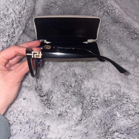 Versace Frames - Picture 3 of 5